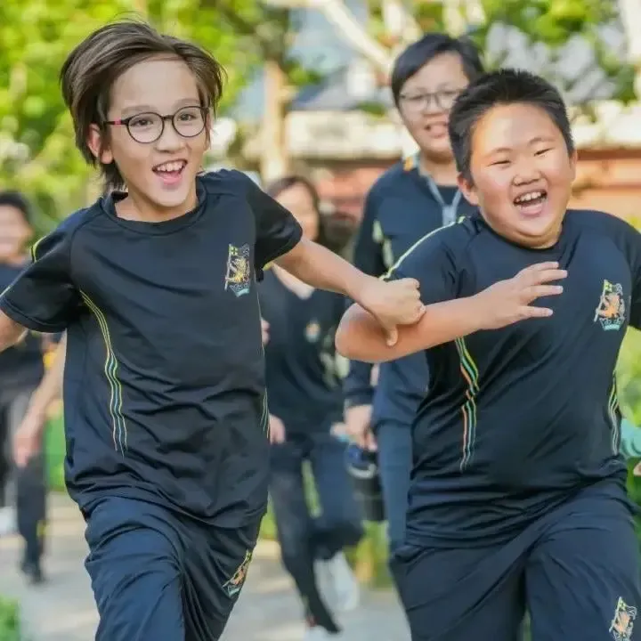 从小学阶段开始，培养富有同理心的领导者
