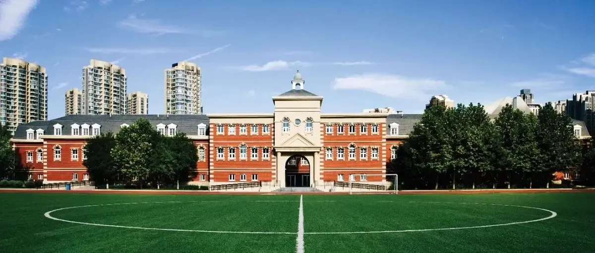 学术卓越与多元发展并进：见证天津惠灵顿学子的奖学金之路