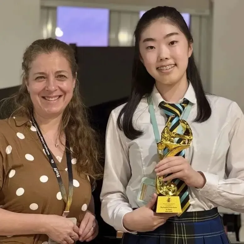 在惠灵顿一年半，能改变什么？她的答案是跨越与绽放